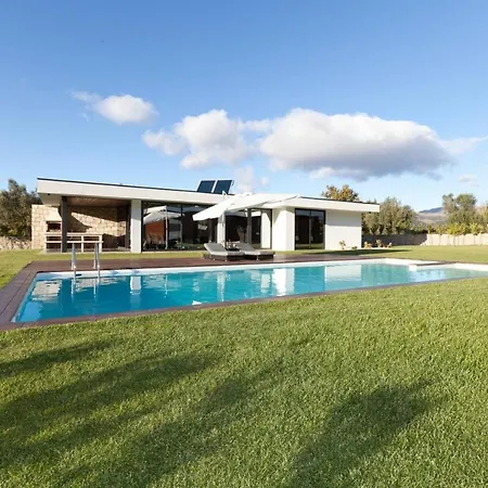 Elegant Near With Pool Villa *