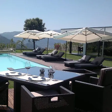 Elegant Near With Pool Βίλα Vieira do Minho