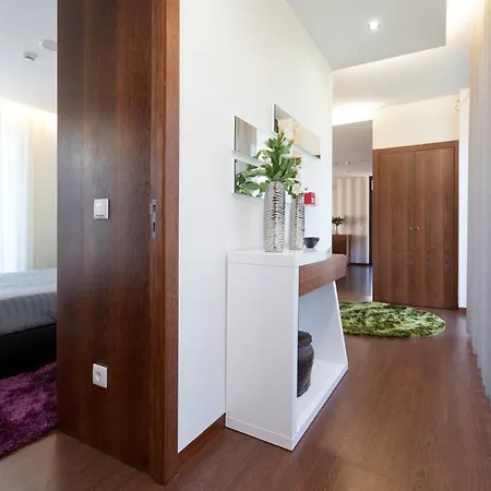 Elegant Near With Pool