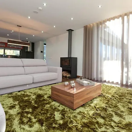 Elegant Near With Pool