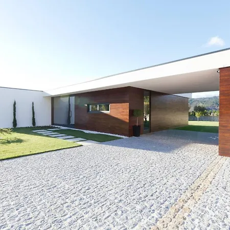 Elegant Near With Pool