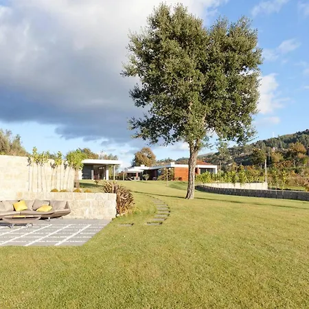 Villa Elegant Near With Pool *