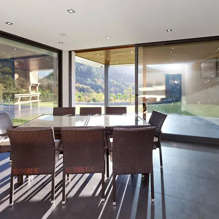 Elegant Near With Pool Villa