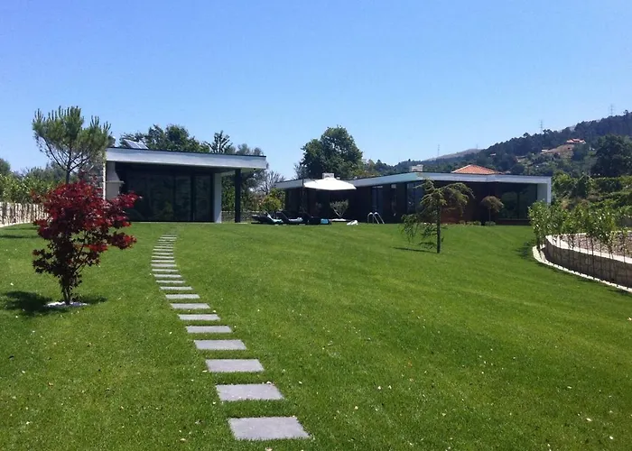 וילה Elegant Near With Pool ויירה דו מיניו